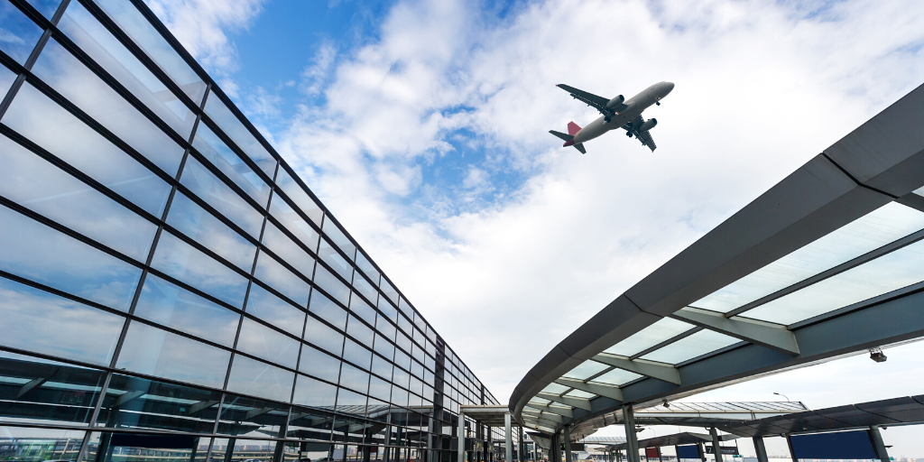 Heathrow Terminal 5 - plane